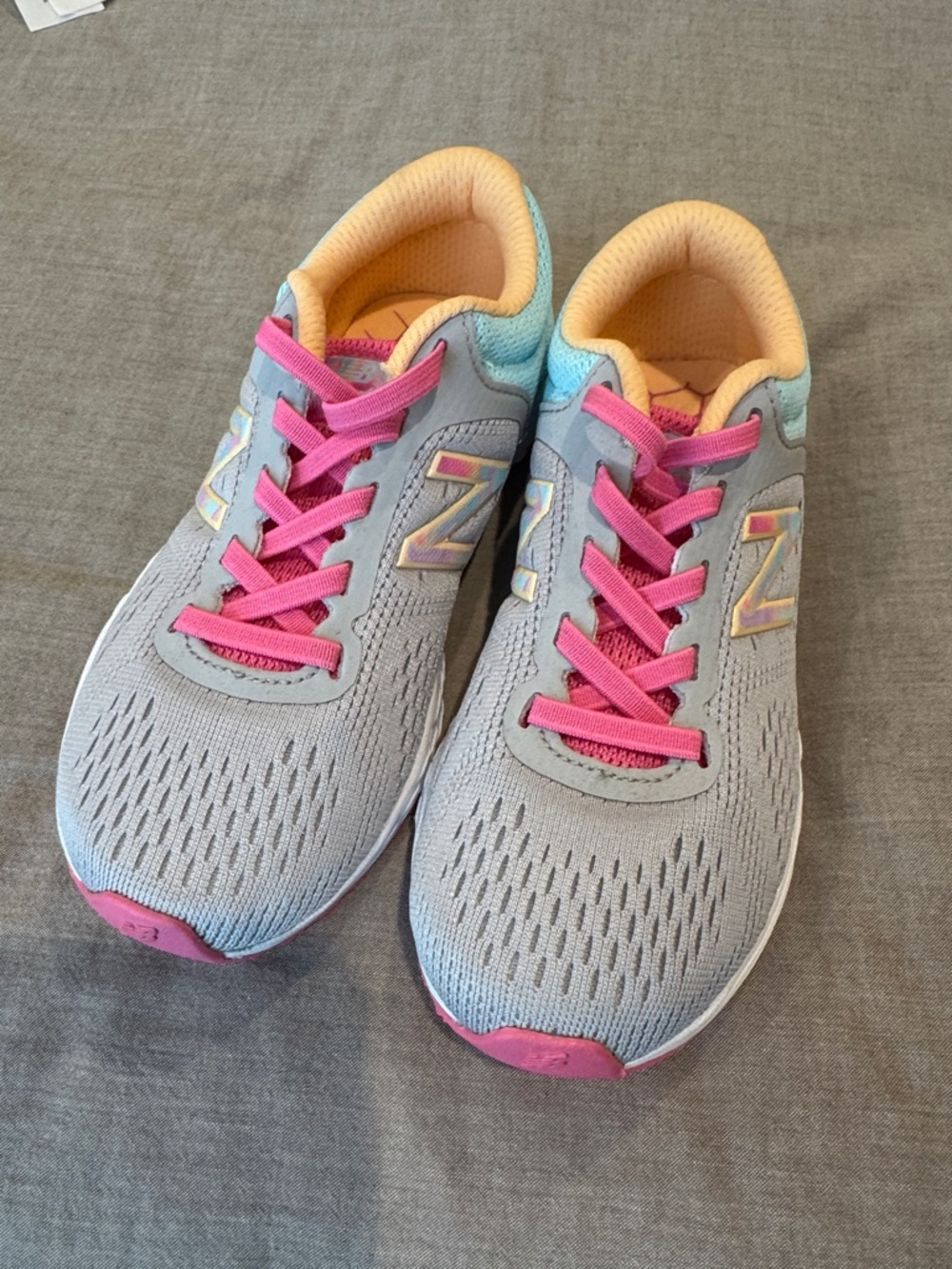 New Balance Kids Gray Sneakers with Pink Laces and Peach Lining size 12